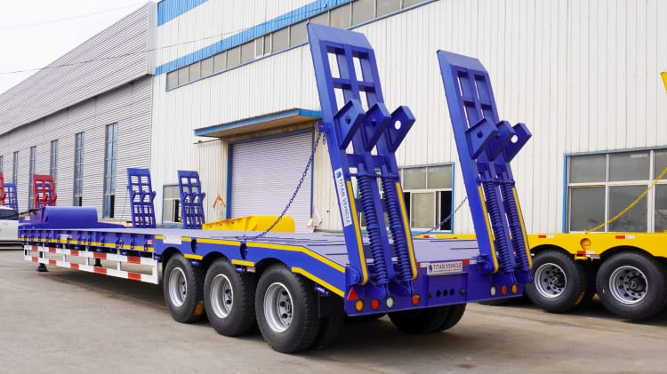 3 Axle Low Bed Truck Trailer Price for Sale in Burundi
