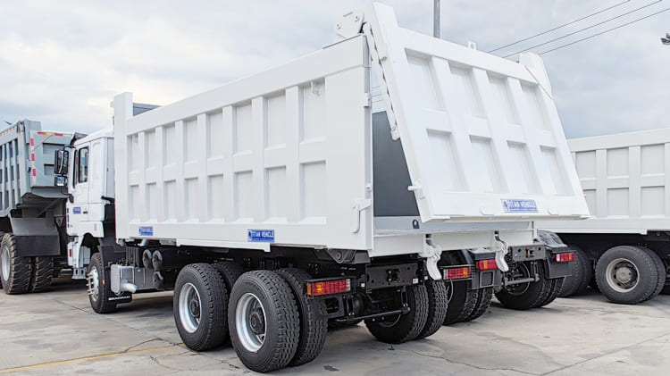 Shacman Dump Truck Price F3000 10 Wheeler in Burundi Bujumbura